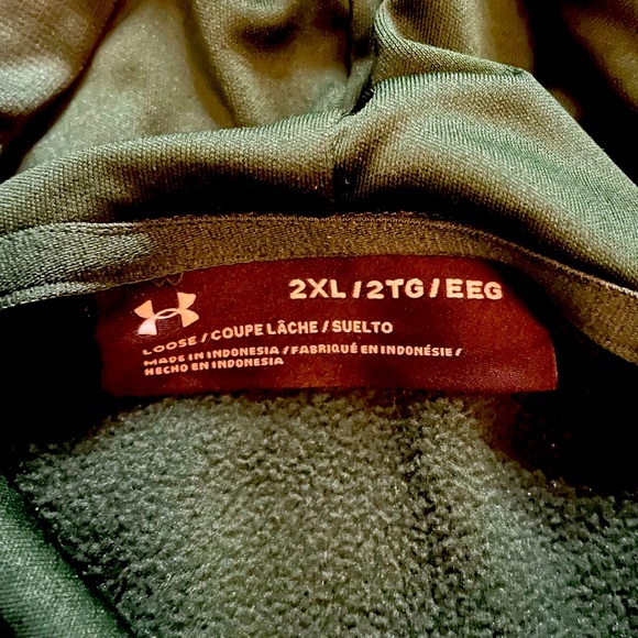 Men’s Performance Hoodie - Cal Poly Pomona - Picture 3 of 3